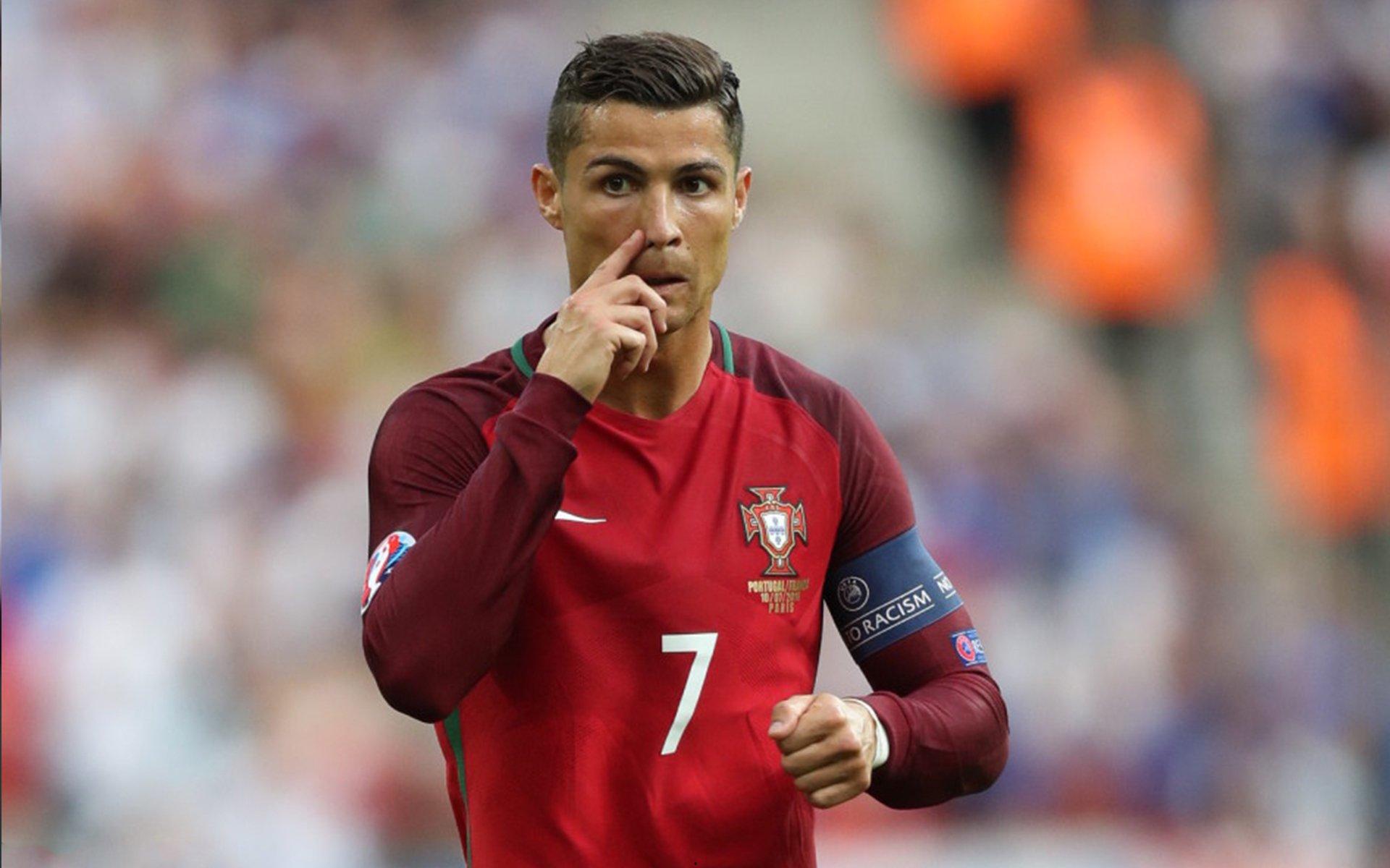 斯特林点球争议再掀波澜，VAR未介入引发程序正义质疑