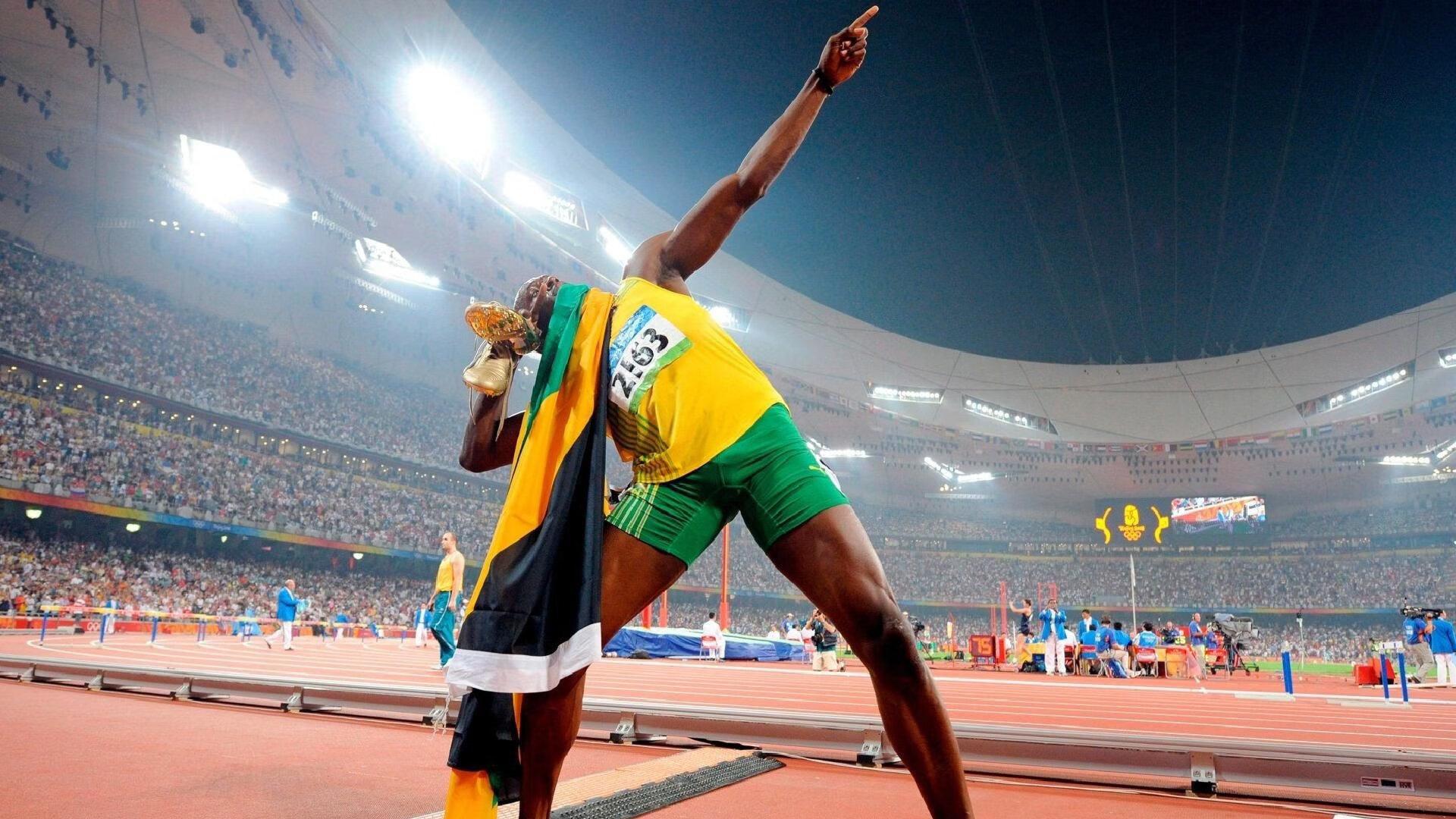 足球教授朗尼克，战术之狐与顶级建队艺术的现代启示录